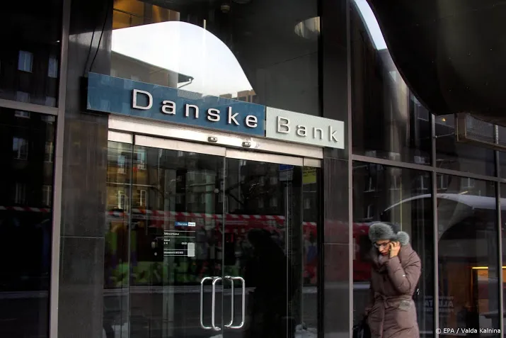 danske bank ontslaat voormalig interim chef