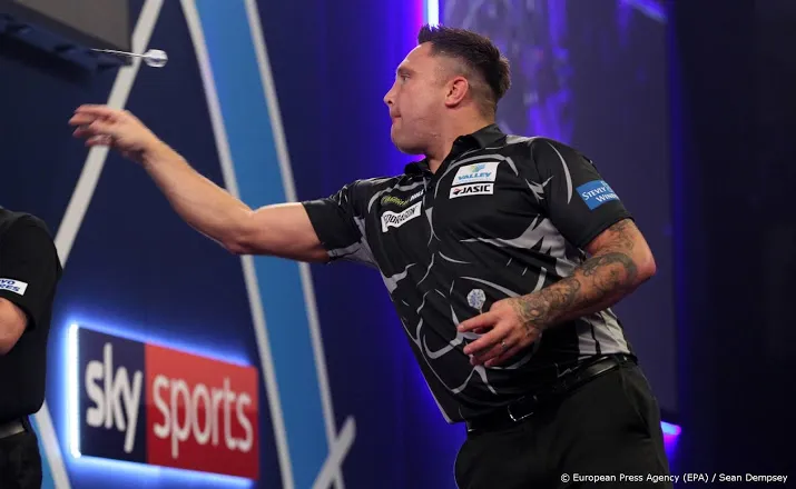 darter price naar halve finales van wk