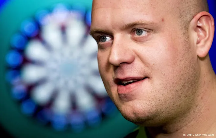 darter van gerwen buigt in blackpool voor ontketende wright