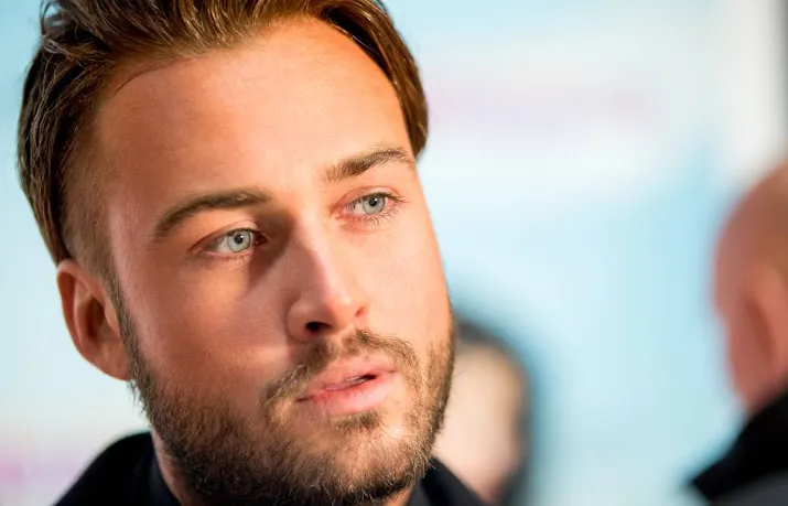 dave roelvink gaat alcoholcursus volgen