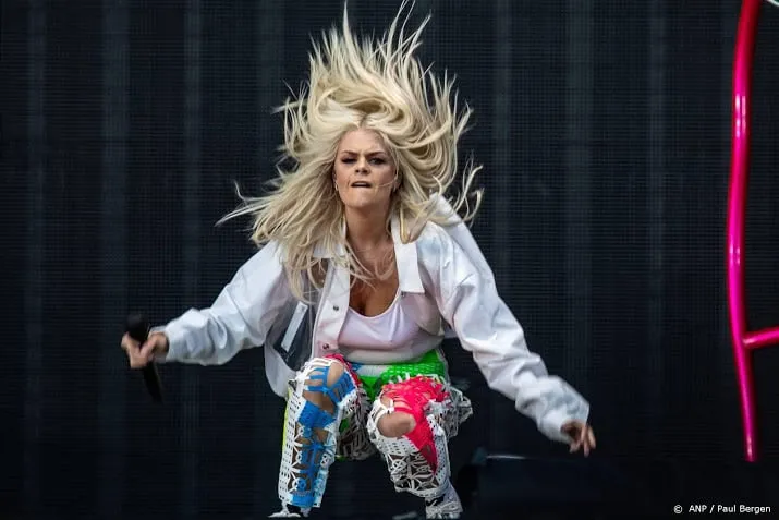 davina michelle pakt nederlands spotify record