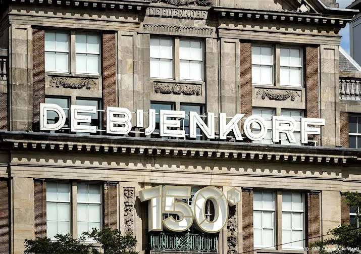 de bijenkorf schrapt tientallen kantoorbanen