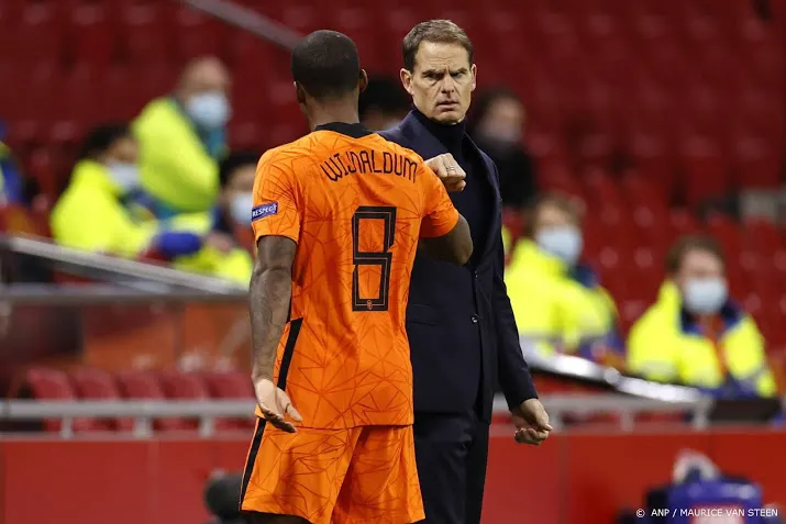 de boer geeft selectie oranje voor start wk kwalificatie vrij
