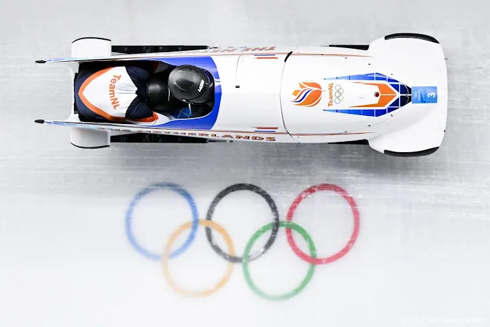 de bruin sluit olympische spelen in viermansbob af op 26e plaats