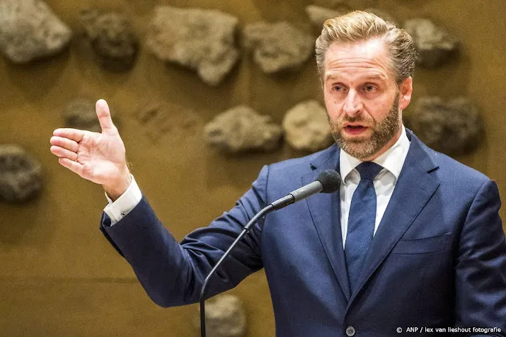 de jonge besluit over coronaregels is aan de vroege kant
