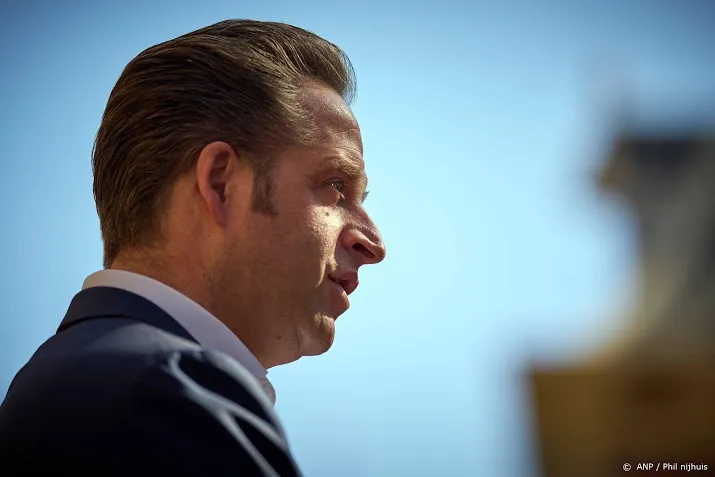 de jonge eventueel restant astrazeneca naar 65 en 66 jarigen