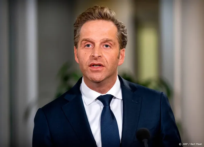 de jonge maatregelen brachten reproductiegetal al onder 1