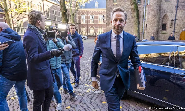 de jonge nieuwe maatregelen onvermijdelijk besluit pas dinsdag