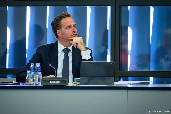 de jonge onzeker of overleg over coronaversoepelingen doorgaat