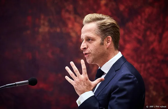 de jonge te hoge verwachtingen gewekt met zoektocht corona app