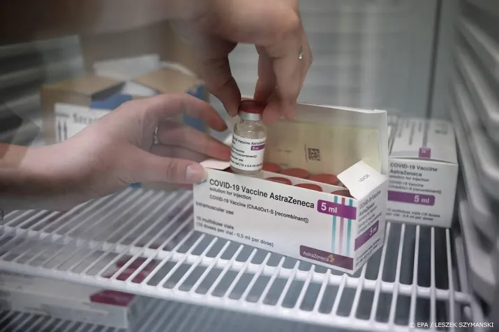 de jonge vraagt gezondheidsraad om nieuw advies astrazeneca