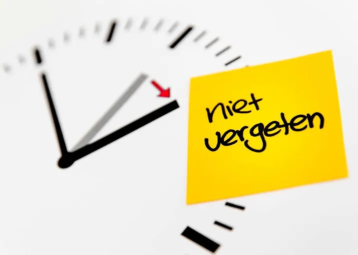 de klok moet weer vooruit