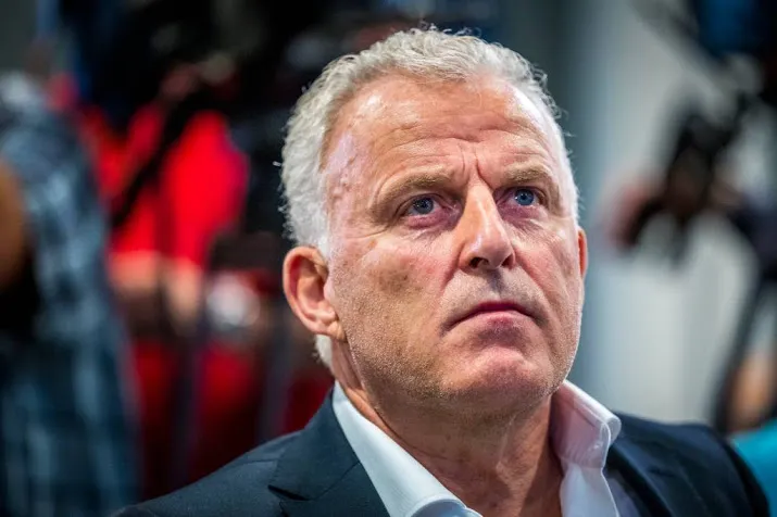de vries noemt beschuldiging la s onzin
