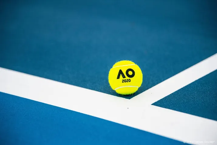 de vroome moet wachten wegens noodweer op australian open