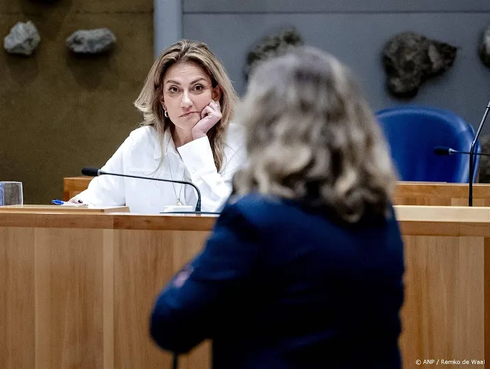 deel kamer neemt geen genoegen met verweer yesilgoz