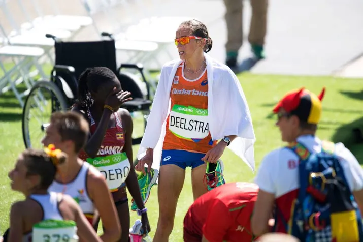 deelstra prolongeert crosstitel in amsterdam