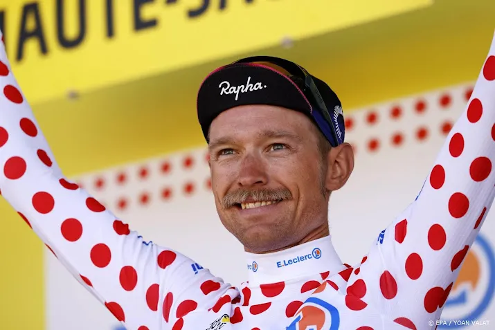 deen cort wint tiende touretappe van baarle vijfde