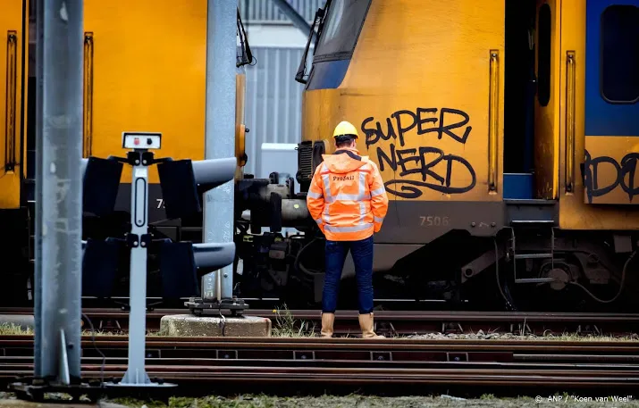 defect aan twee wielen lijkt oorzaak ontsporing trein