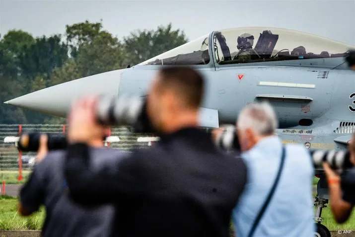 defensie onderzoekt gebruik luchthavens eelde lelystad en twente