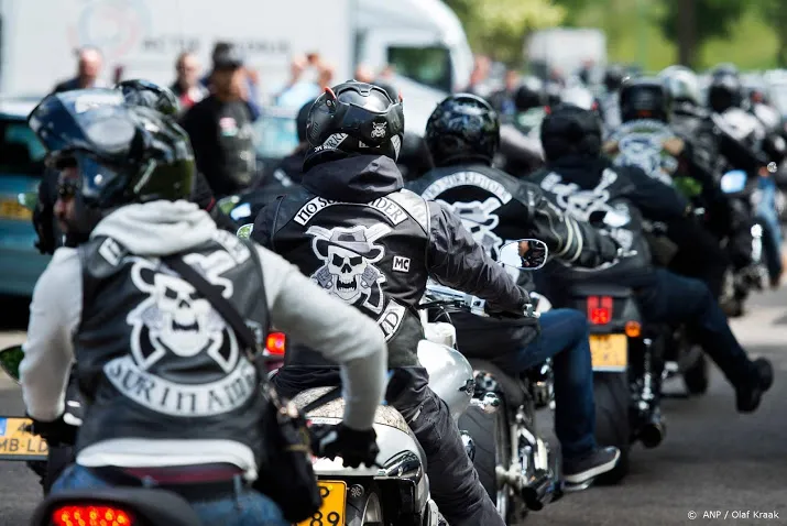 defensie schorst militair om rol bij motorclub
