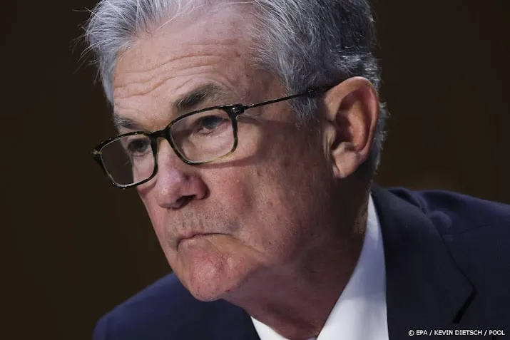 democratische senator herbenoeming fed baas powell riskant