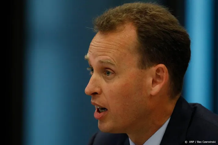 den haag stelt dnb directeur elderson kandidaat voor ecb