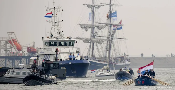 den helder maakt zich op voor marinedagen