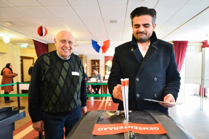 denk boekt succes in grote steden