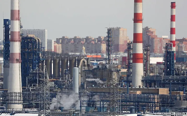 denktank stelt voor stel heffing in op russische olie en gas