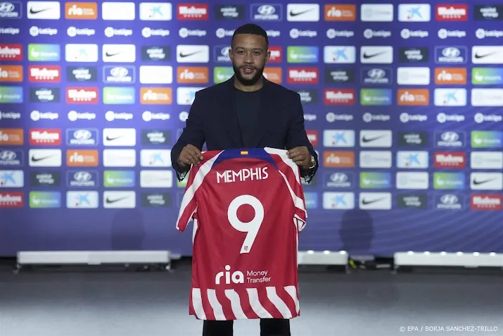 depay bezorgt atletico madrid met eerste treffer zege op celta