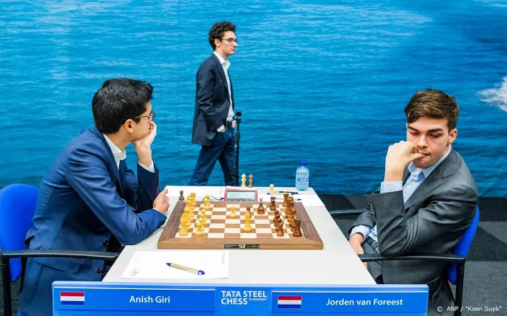 derde remise op een rij voor giri op kandidatentoernooi