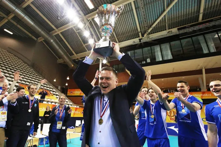 derde titel op rij volleyballers lycurgus