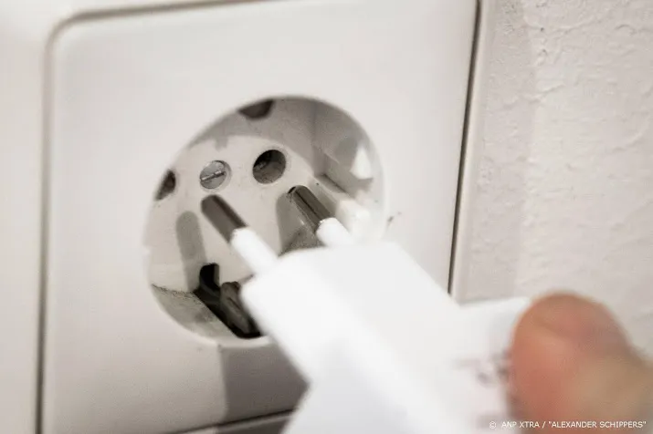 derde van huishoudens verbruikt meer energie door coronacrisis