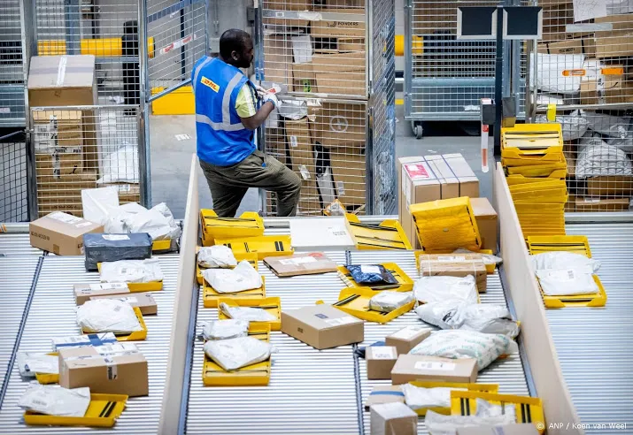 deutsche post dhl levert meer pakketjes door onlineshoppen
