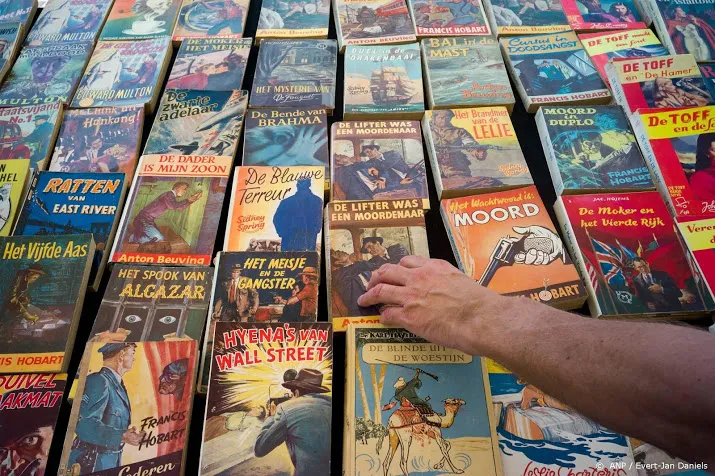 deventer weer in teken van boekenmarkt
