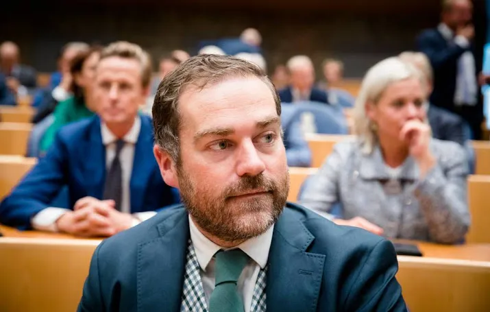 dijkhoff domme tweets van nieuw vvd kamerlid