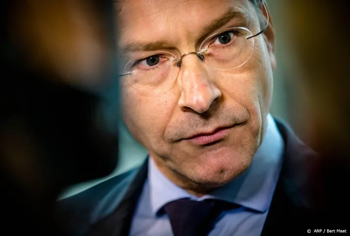 dijsselbloem grijpt naast topbaan bij imf 2