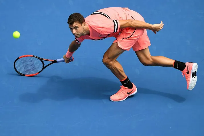 dimitrov snel klaar met novak in melbourne