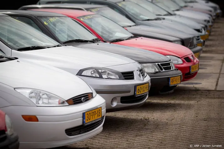 dip europese verkoop personenautos in augustus