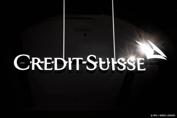 directeur credit suisse vertrekt na spionage