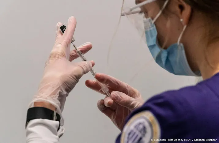 distributie eerste pfizer vaccins in eu op tweede kerstdag