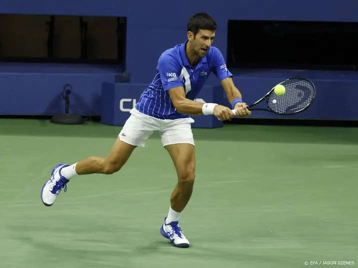 djokovic gediskwalificeerd wegens wangedrag op us open