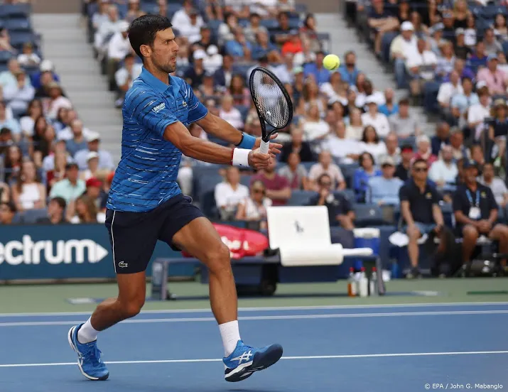 djokovic in drie sets langs carballes baena