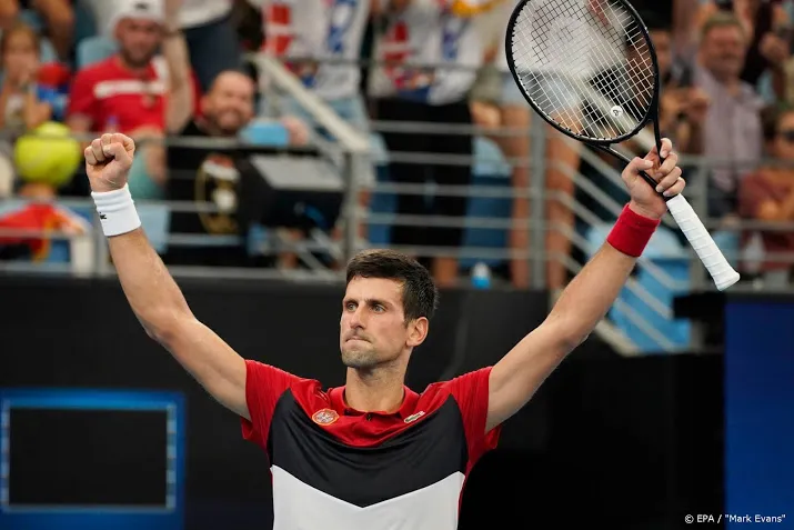 djokovic slaat servie naar halve finales atp cup