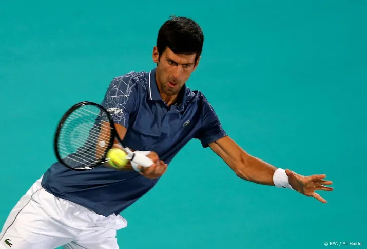 djokovic wint demonstratietoernooi abu dhabi