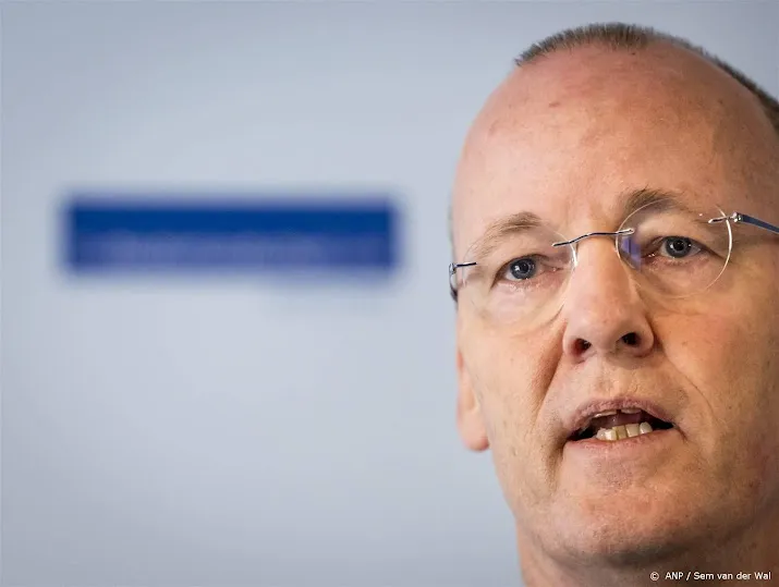 dnb baas knot maakt zich geen grote zorgen over faillissementsgolf
