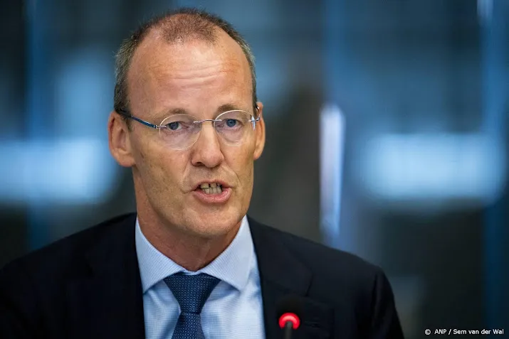 dnb een pensioenfonds moet korten vanwege traag herstel