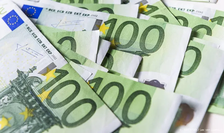 dnb wil afspraken met banken maken over contant geld