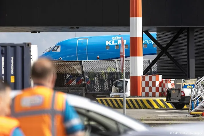 dode in vliegtuigmotor schiphol was medewerker luchthaven