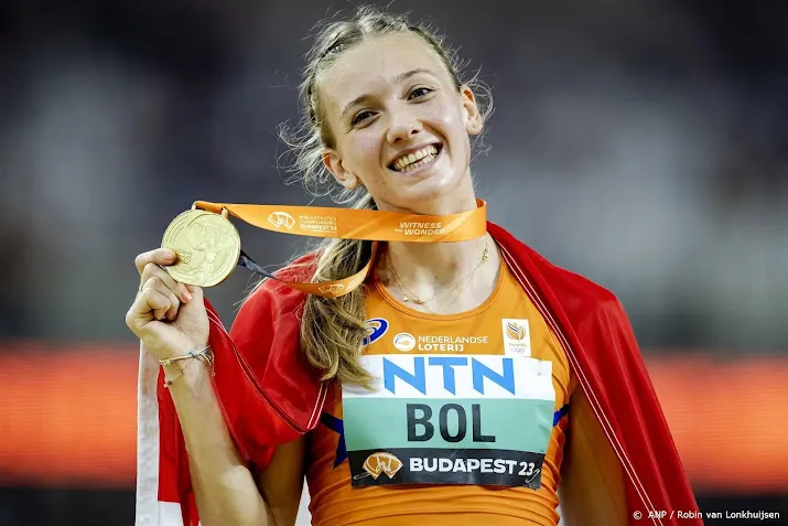 dolgelukkige bol dit goud is ook voor het estafetteteam